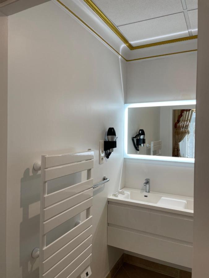 Chambre Lyre Maison De L'Eglise Du Couvent 纳博讷 外观 照片
